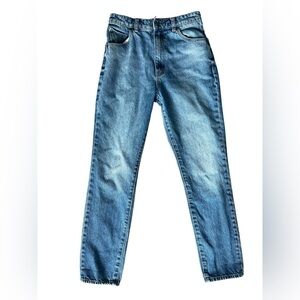 Rolla’s High Rise Relaxed Painted Pockets Light Wash Size 26